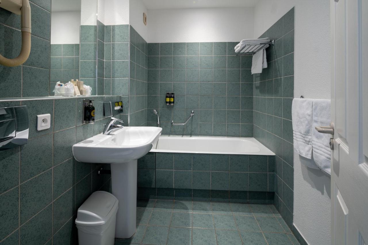 Double Room City Side