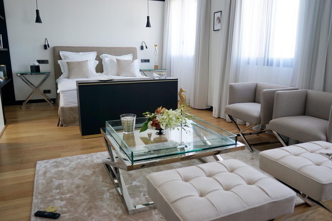 Deluxe Suite Sea View