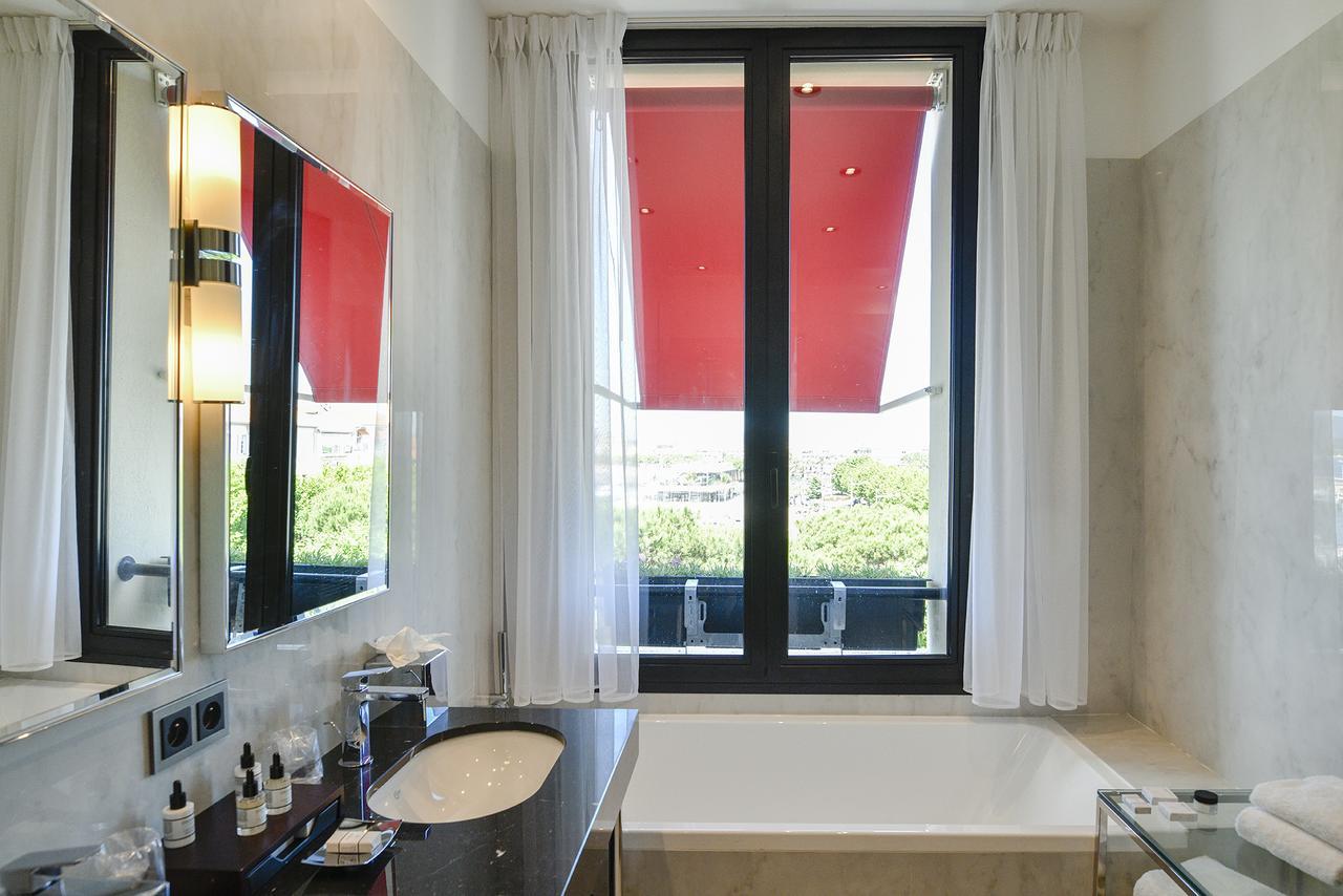 Deluxe Room Sea View
