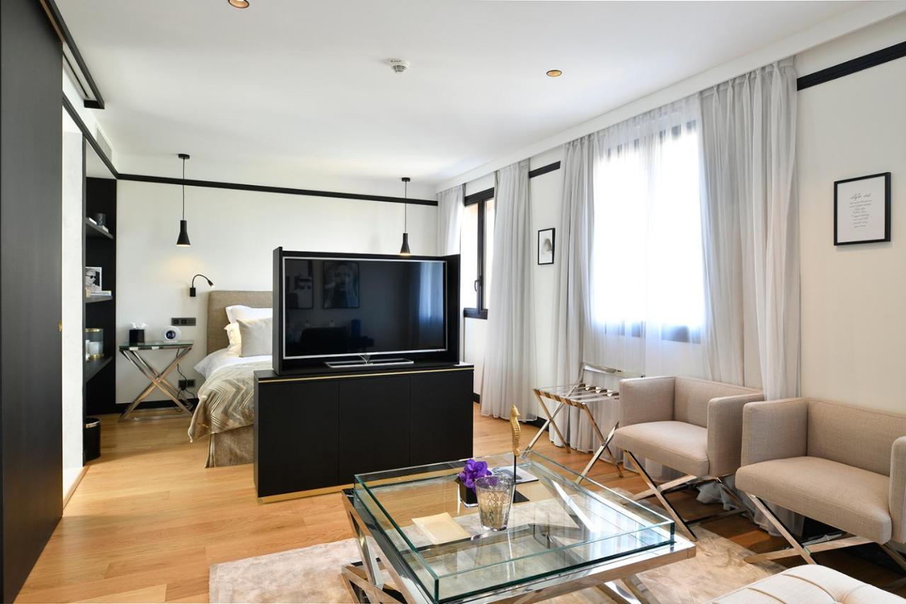Deluxe Suite Sea View